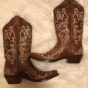 Gypsy Rose cowboy boots size 8